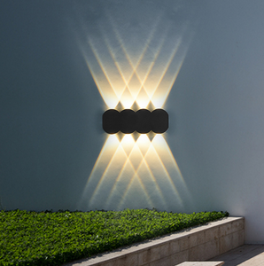 Moderne étanche extérieur 4W mur LED lampe IP65 aluminium haut et bas applique murale jardin porche applique décoration lumière 110V 220V