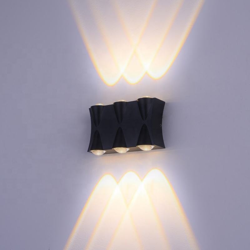Personnalité nordique applique murale Simple Led salon fond applique hôtel Hall couloir éclairage haut et bas luminaires chaud