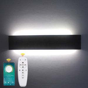 L'éclairage haut et bas de la coque noire ou blanche est doté d'une lampe à télécommande LED Smart 2.4G RF avec le prix le plus bas