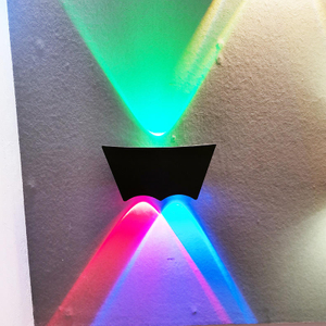 Applique murale extérieure Led lumières Ip65 Surface carrée ronde étanche montée de haut en bas Applique murale extérieure moderne