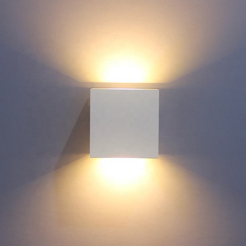 Style industriel 12W AC85-265V étanche IP65 faisceau réglable en aluminium extérieur LED Cube applique murale étanche