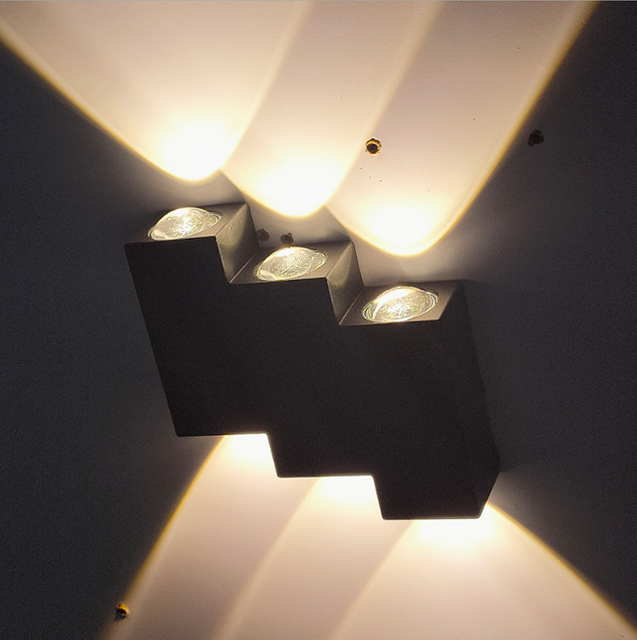 Applique murale d'escalier étanche à lumière LED décorative et veilleuse extérieure moderne applique murale à LED extérieure mur étanche