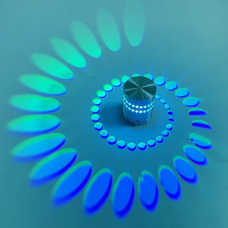 Applique murale de plafond poreux rgb LED montée au plafond avec télécommande pour la cour intérieure d'applique de lumière de barre de restaurant, nouvelles
