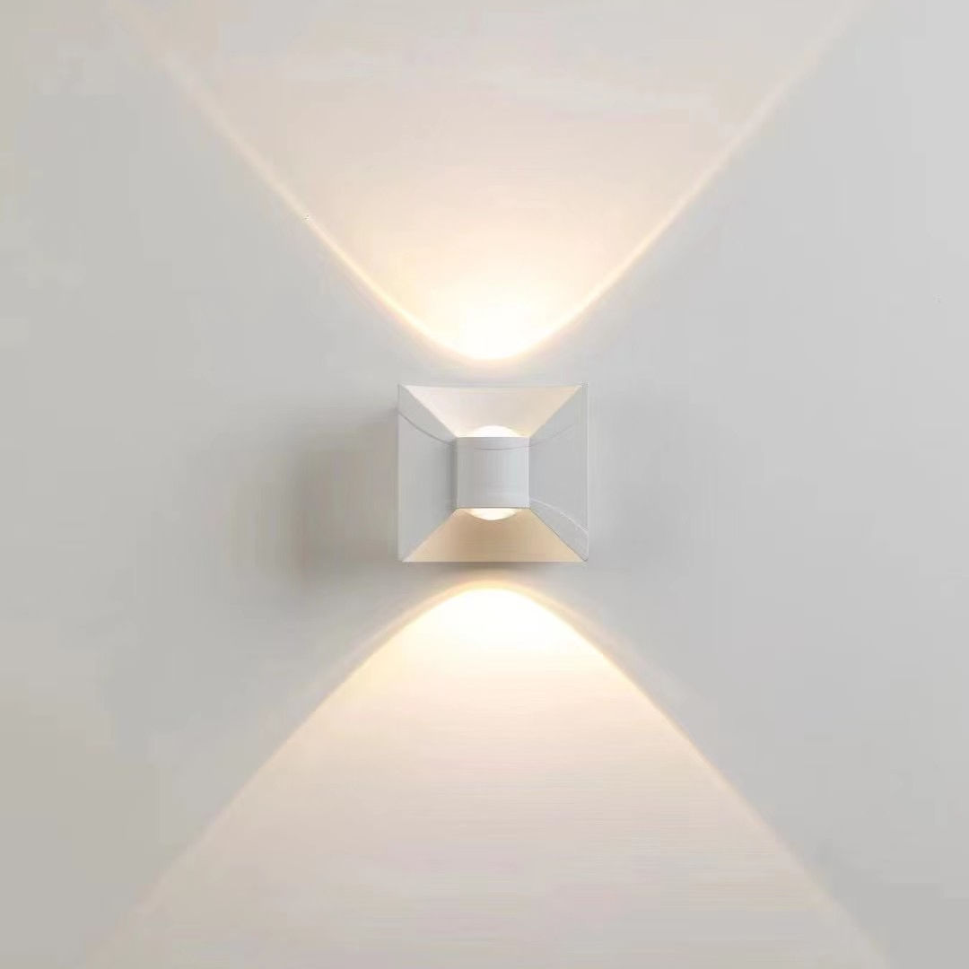 IP65 LED Applique Murale En Aluminium RVB Extérieur Étanche Clôture De Jardin Intérieur Mode Applique Murale Pour Chambre Chevet Salon Escaliers