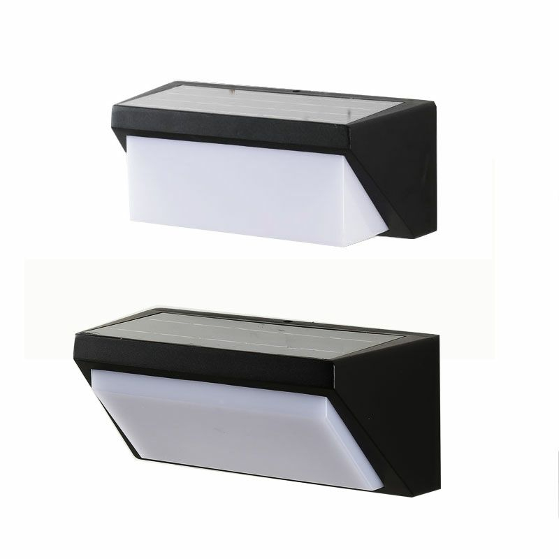 30W Super Bright Solar Lights 122led IP65 Étanche Lampe Solaire Intérieure Extérieure Avec Tête Réglable Large Angle D'éclairage