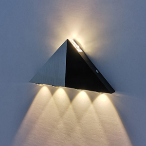 Applique murale triangulaire à led décorative et veilleuse d'intérieur avec prix d'usine