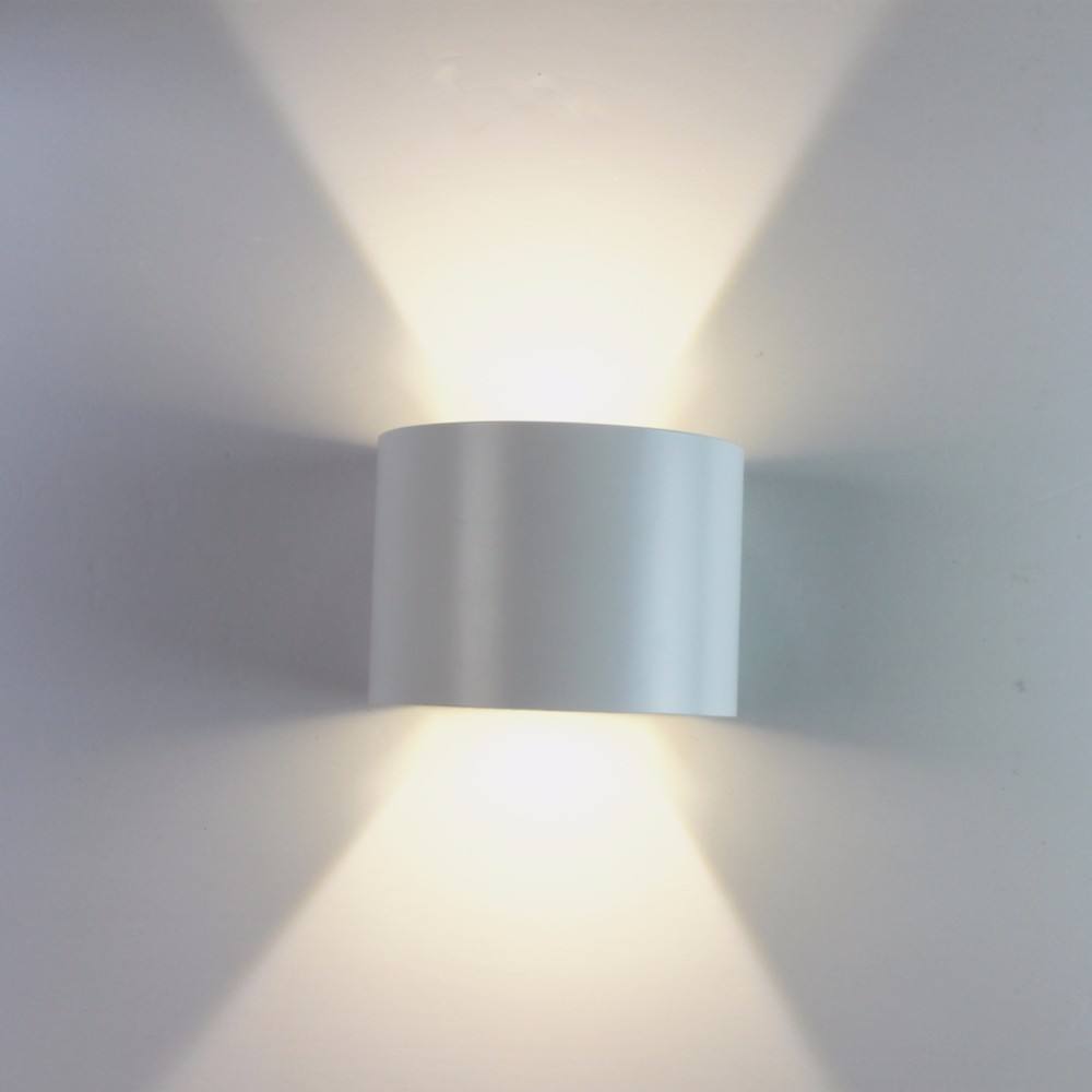 Nouvel article d'angle réglable étanche Led Wall Light 6W 12W pour la maison en plein air